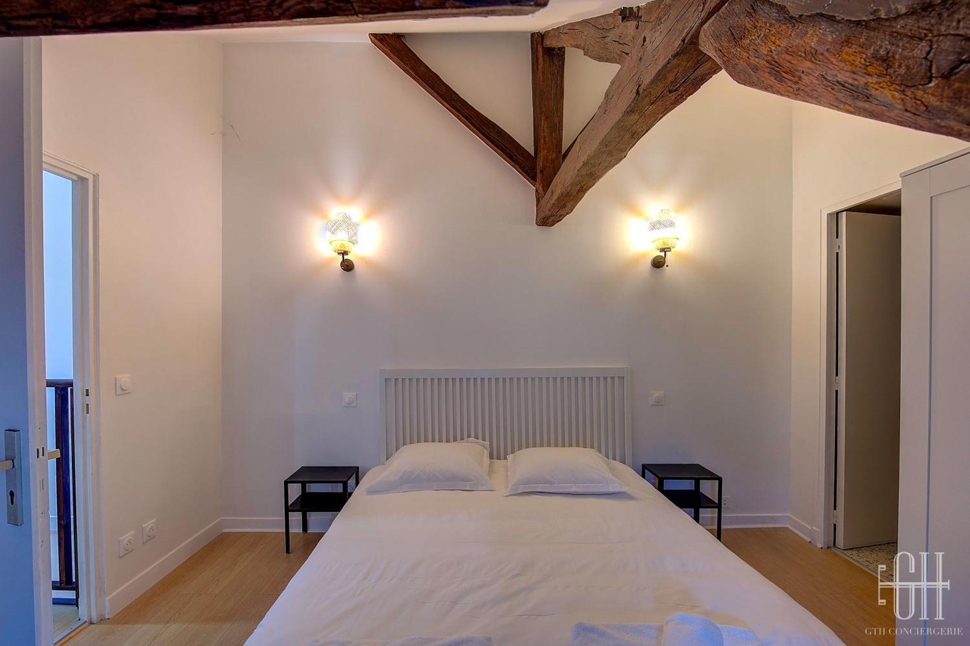 Le Saint Martin / Cathedrale Apartment ตูร์ ภายนอก รูปภาพ