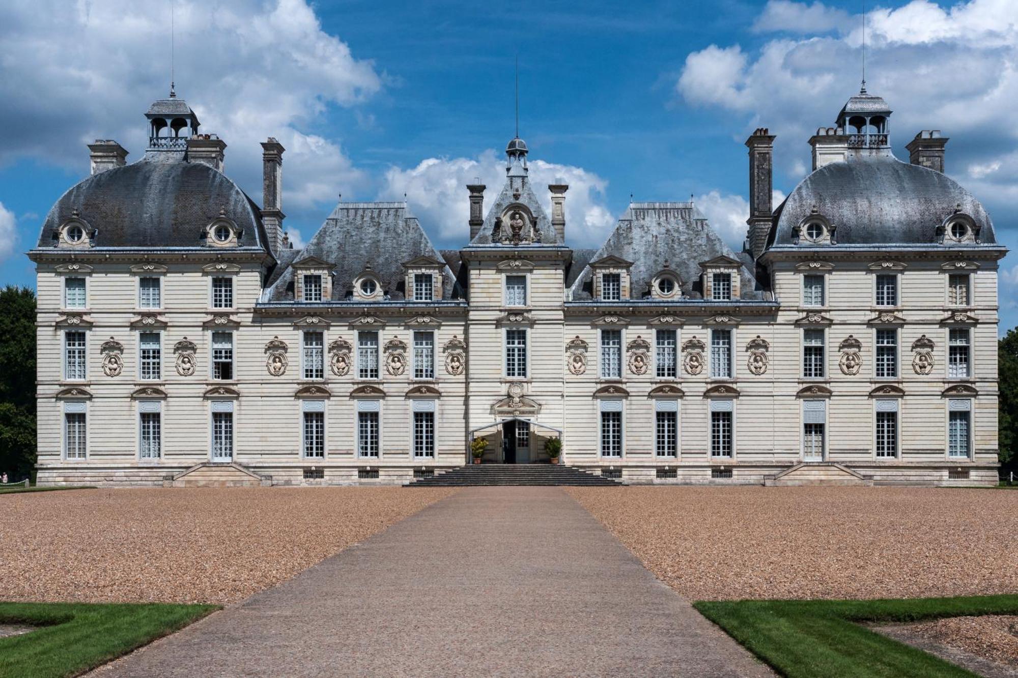 Le Saint Martin / Cathedrale Apartment ตูร์ ภายนอก รูปภาพ